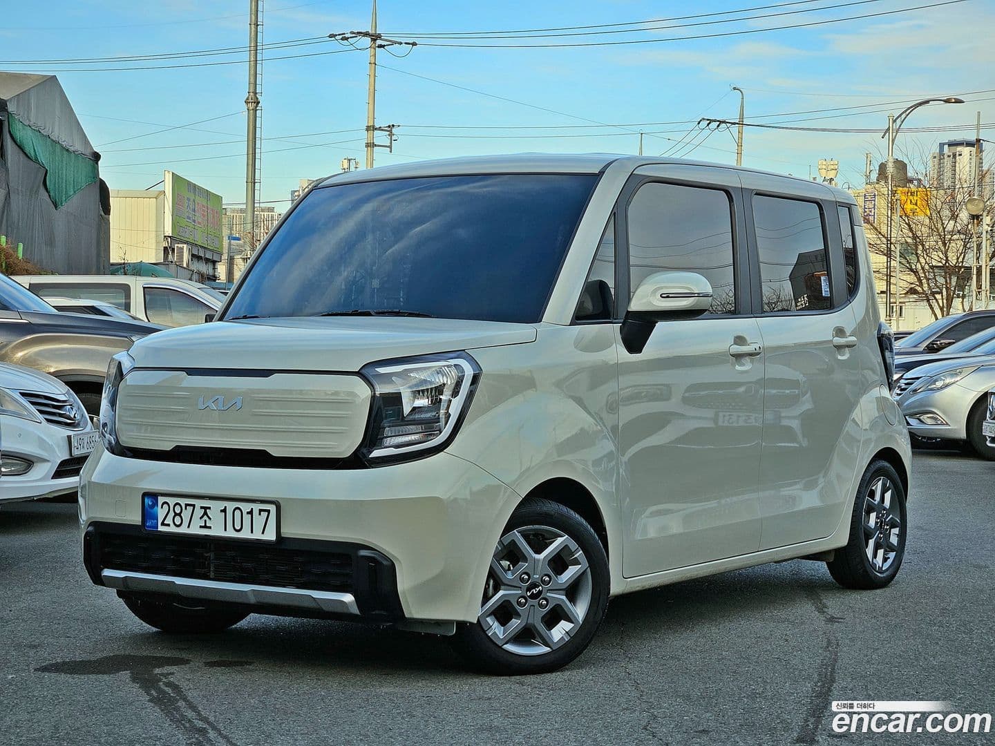 Main__Slider__Photo:RAY Kia 2023.1-0