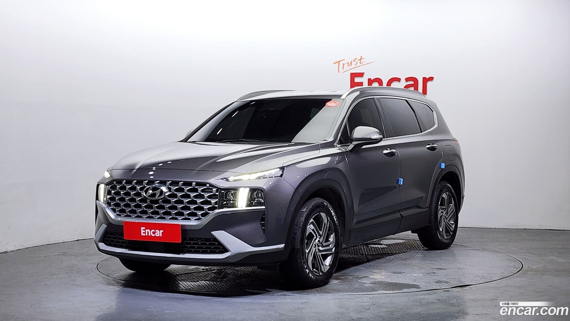 Main__Slider__Photo:Santafe Hyundai 2021.2-0