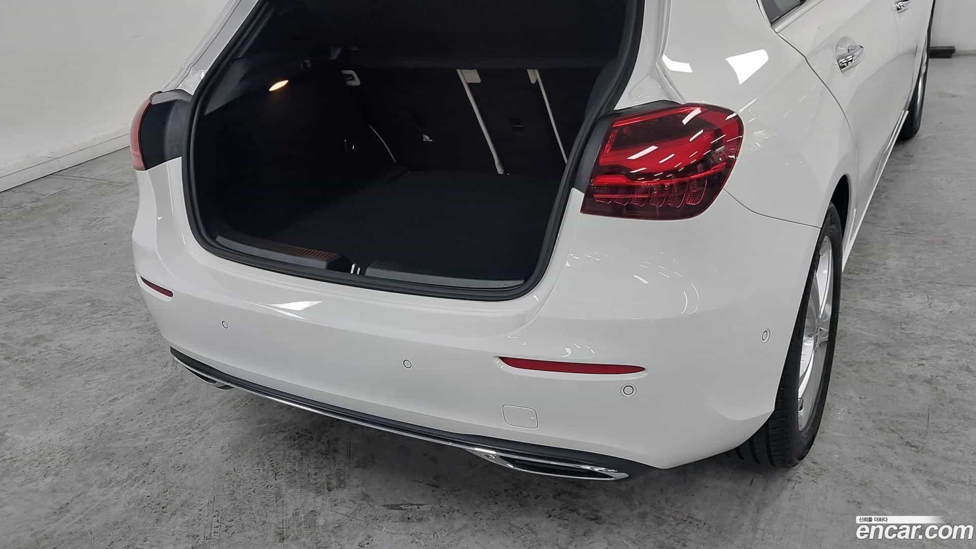 A-Class Mercedes-Benz 2025.7-OPTION-015