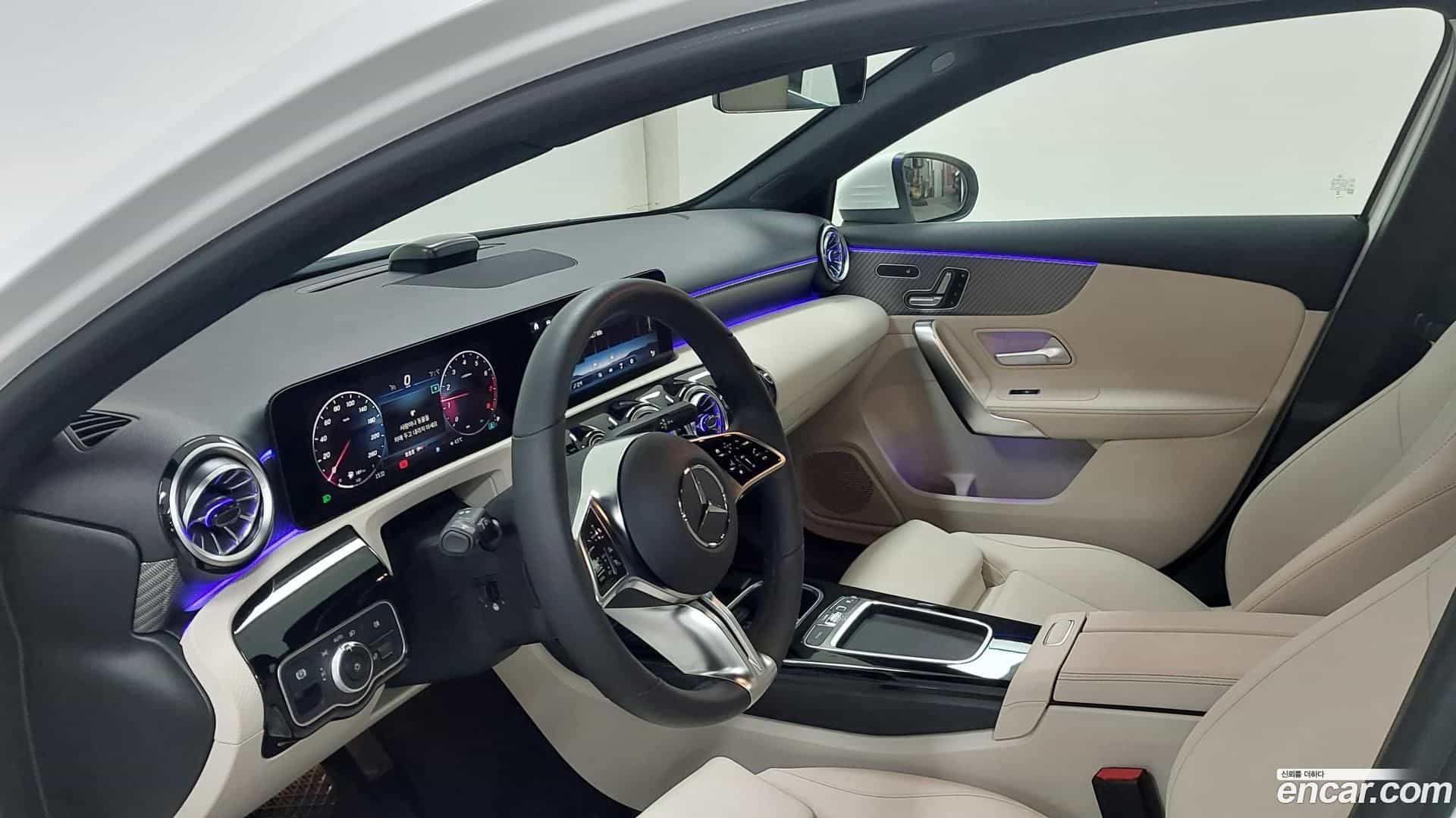 A-Class Mercedes-Benz 2025.7-OPTION-017