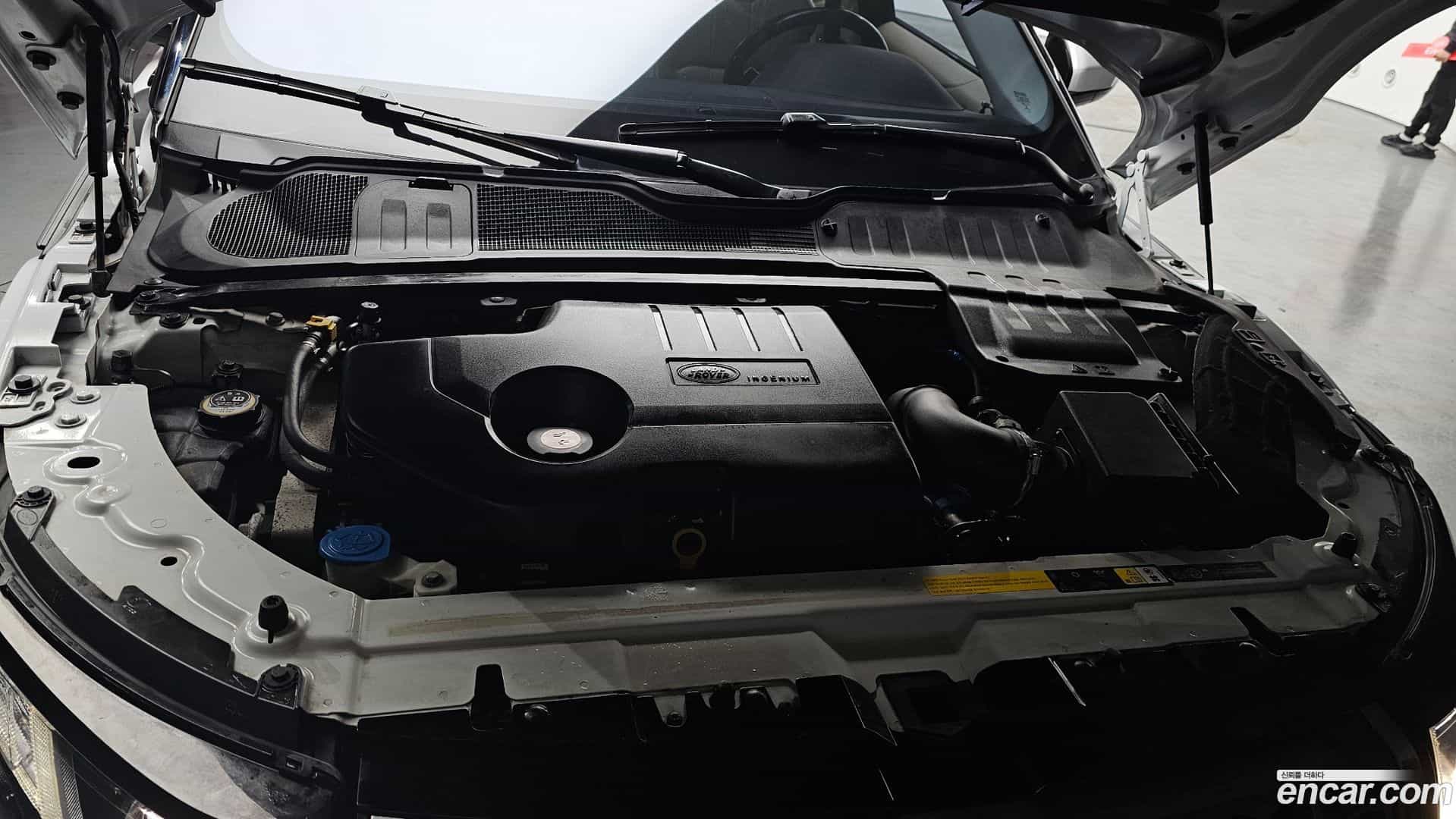 Range Rover Evoque Land Rover 2018.1-INNER-006