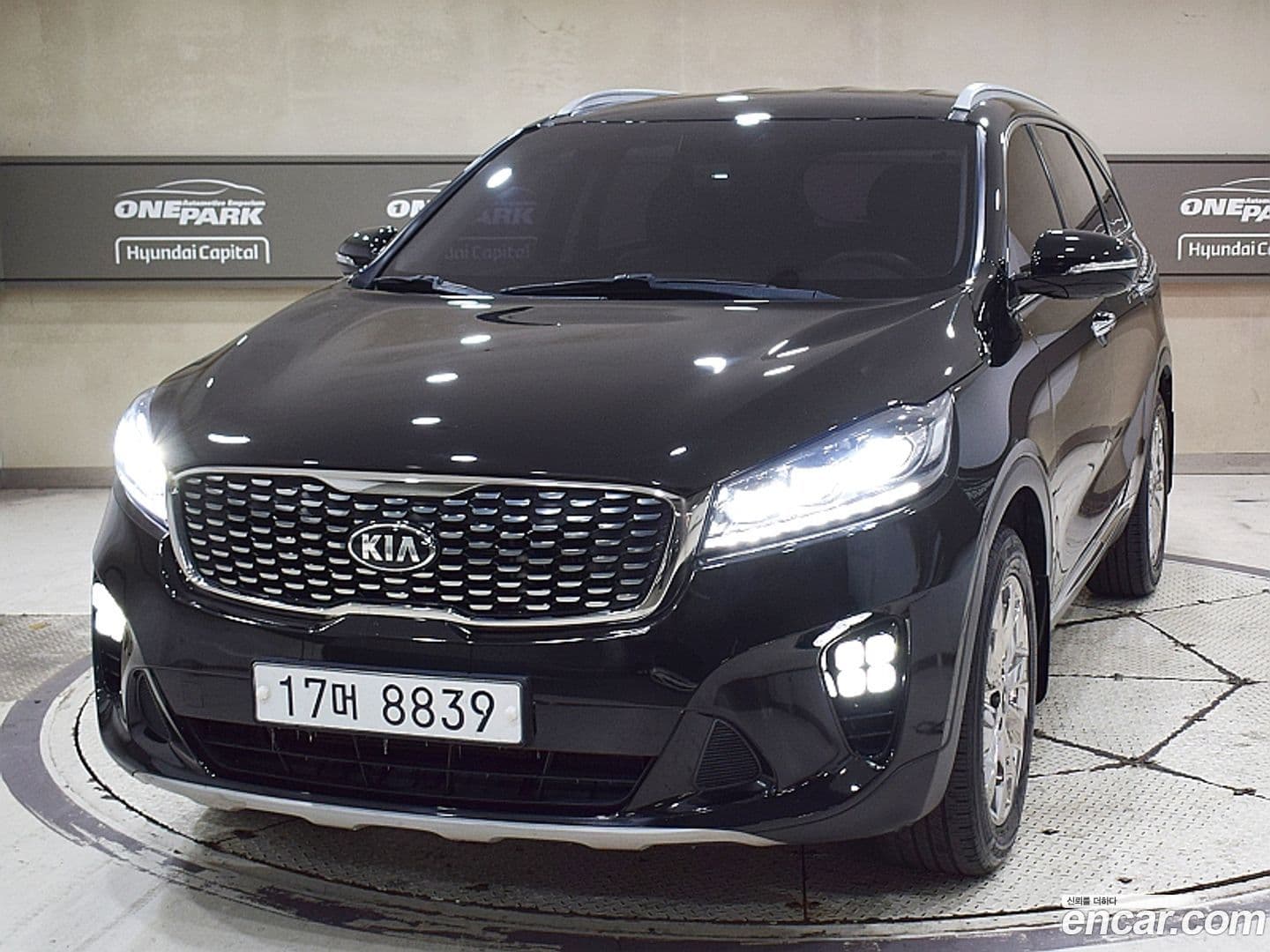 Main__Slider__Photo:Sorento Kia 2018.2-0