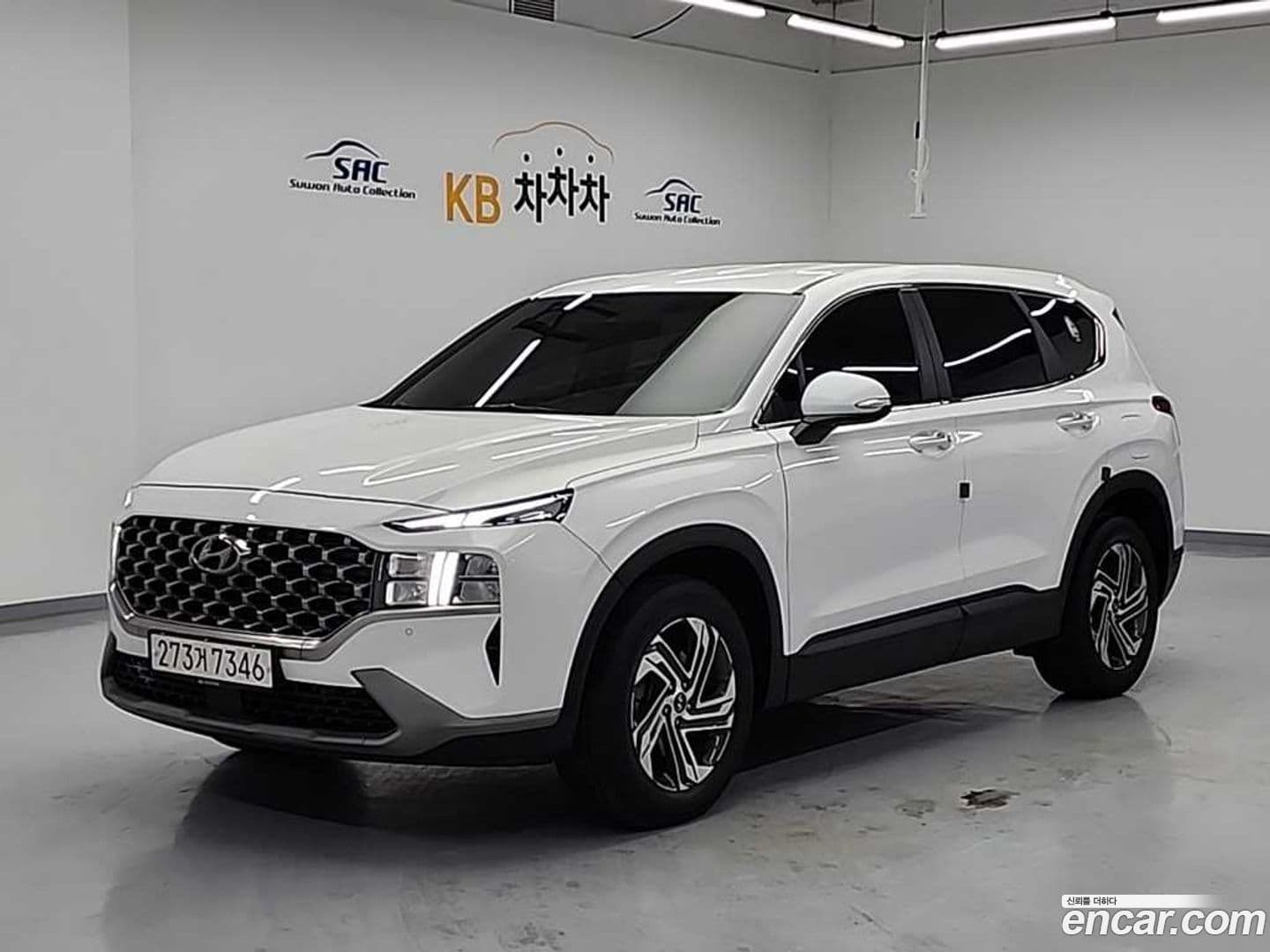 Main__Slider__Photo:Santafe Hyundai 2021.11-0