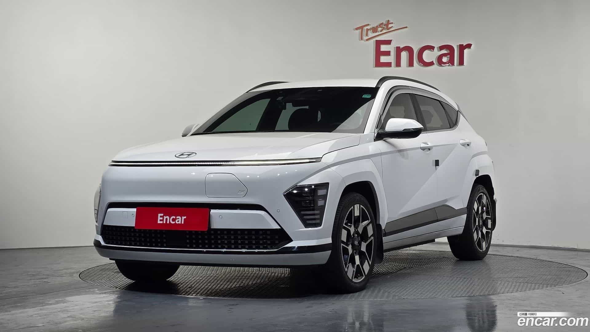 Kona Hyundai 2023.6-OUTER-001