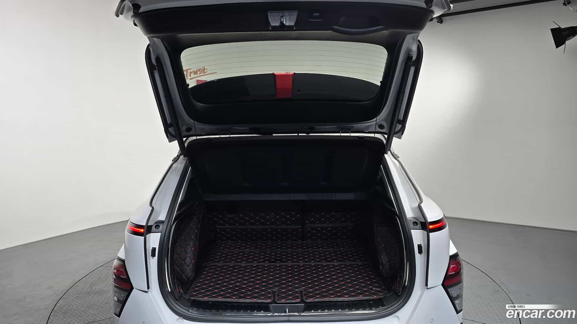 Kona Hyundai 2023.6-OPTION-024