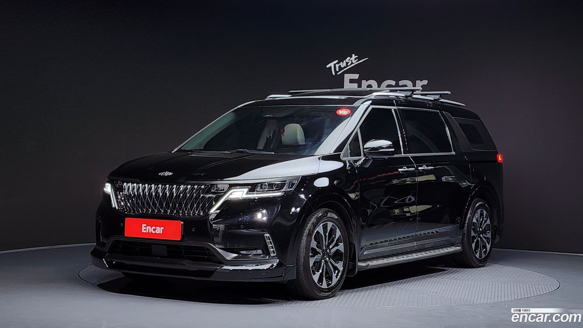 Main__Slider__Photo:Canival Kia 2021.2-0
