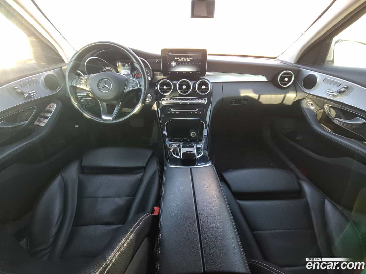 C-Class Mercedes-Benz 2014.7-INNER-009