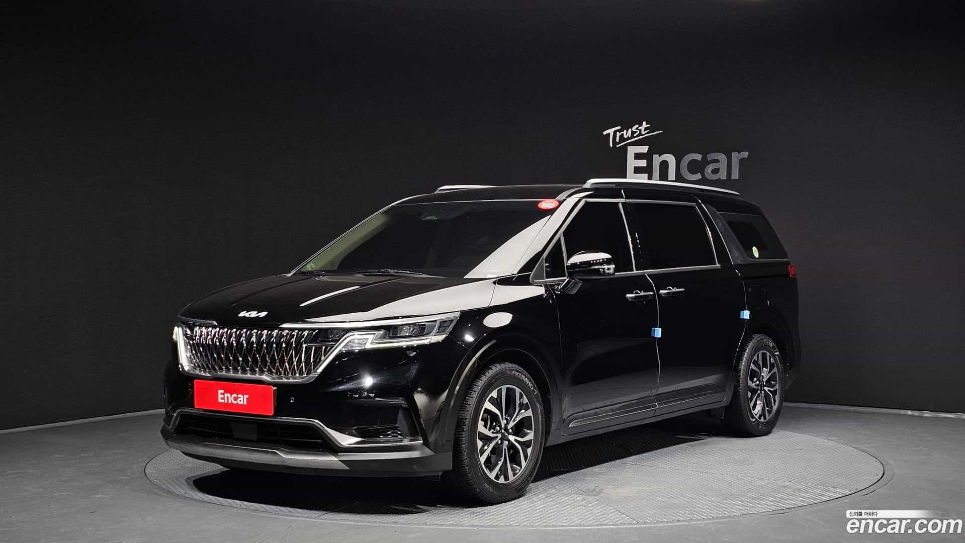 Canival Kia 2023.5-OUTER-001