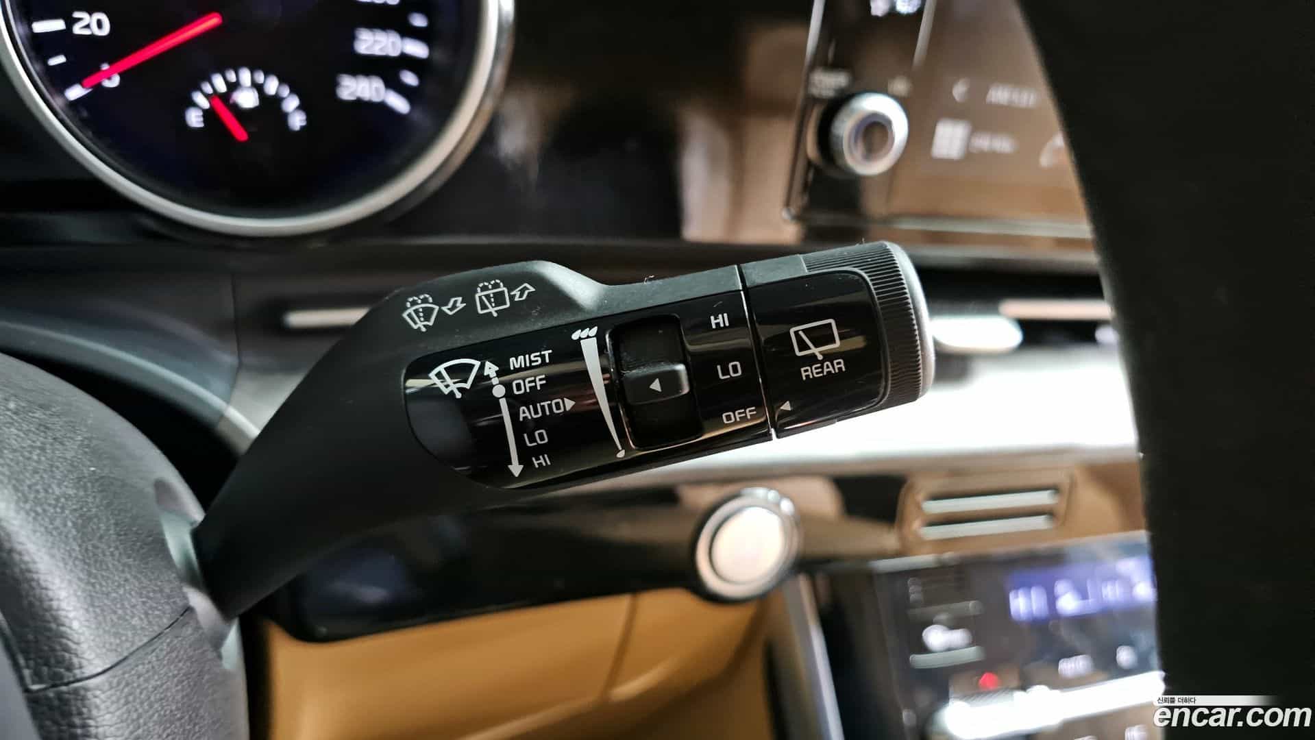 Canival Kia 2023.5-OPTION-019