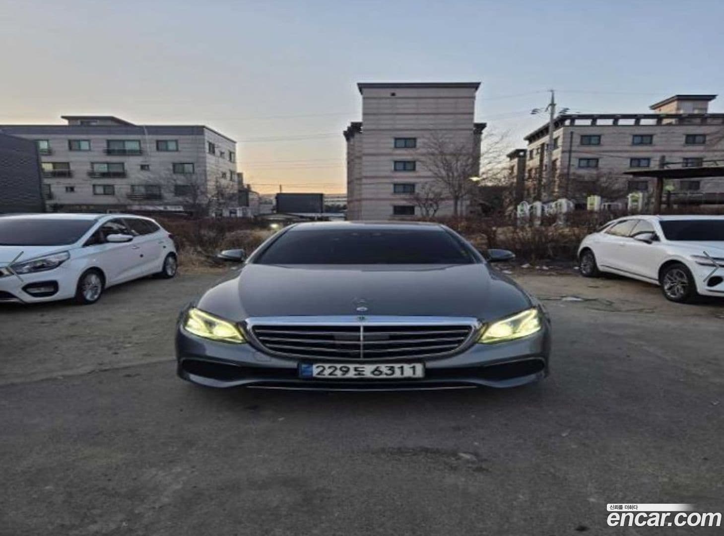 Main__Slider__Photo:E-Class Mercedes-Benz 2020.3-0