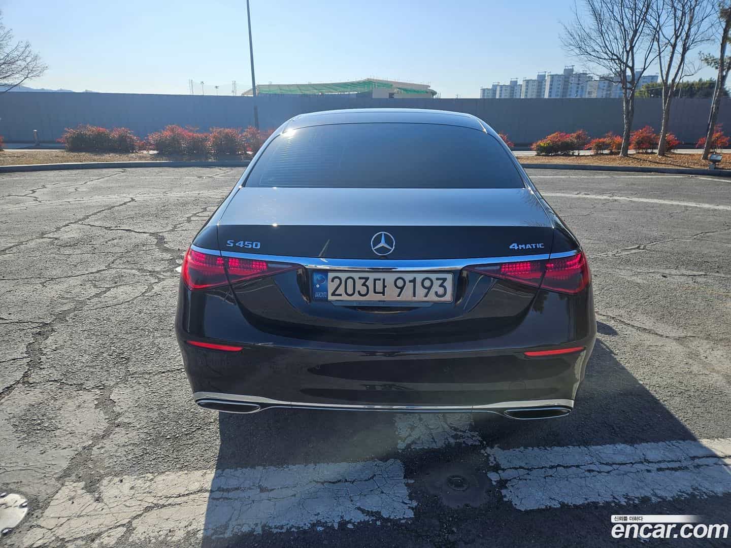 S-Class Mercedes-Benz 2022.6-OUTER-004