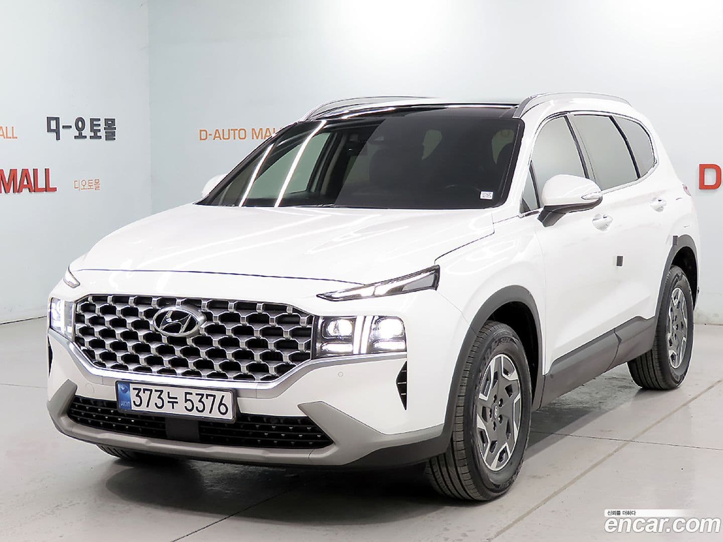 Main__Slider__Photo:Santafe Hyundai 2021.9-0
