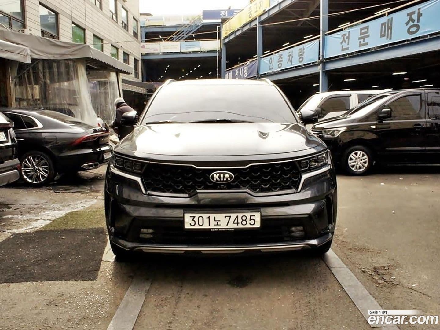 Main__Slider__Photo:Sorento Kia 2021.1-0
