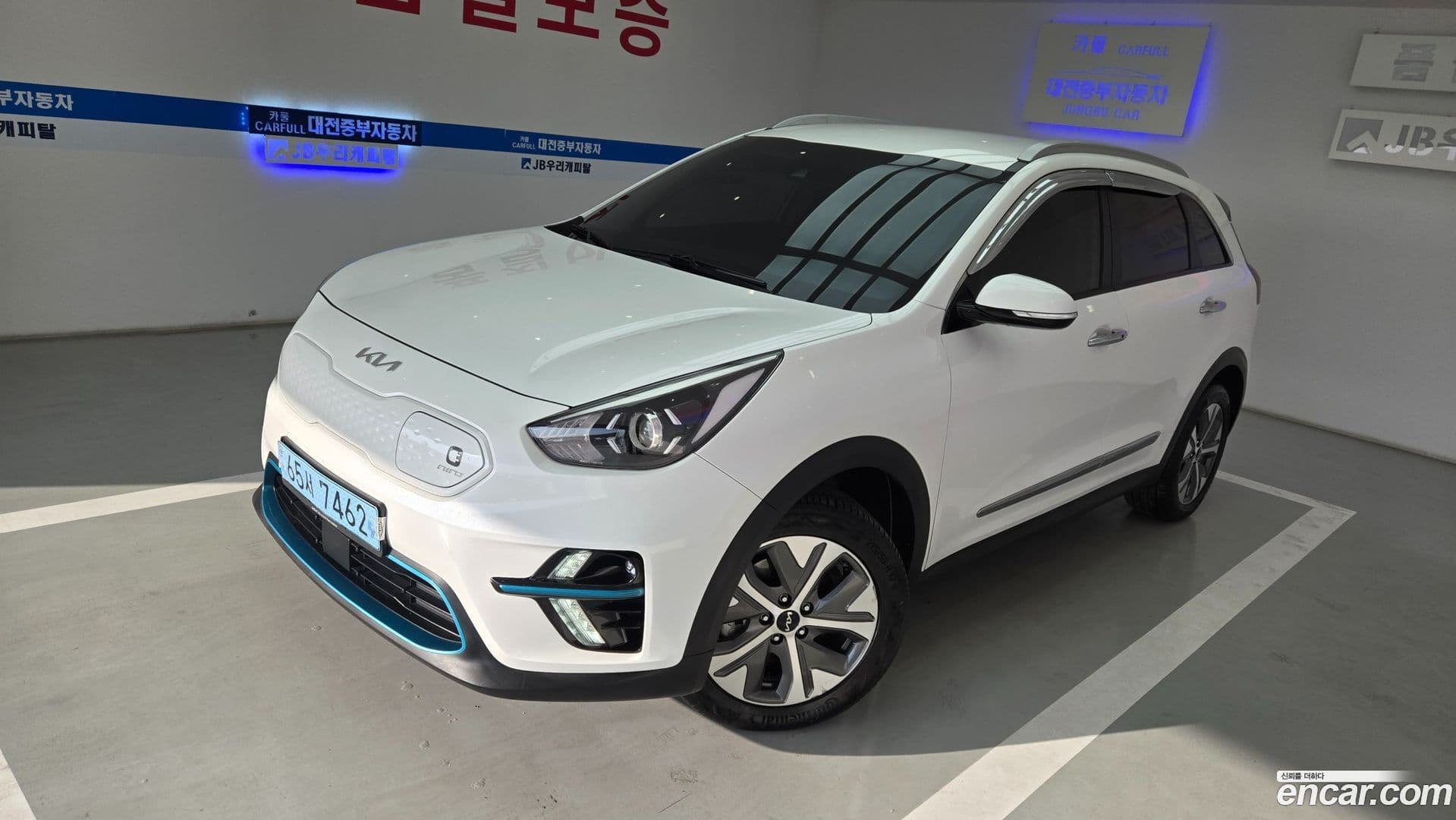 Main__Slider__Photo:Niro Kia 2022.2-0