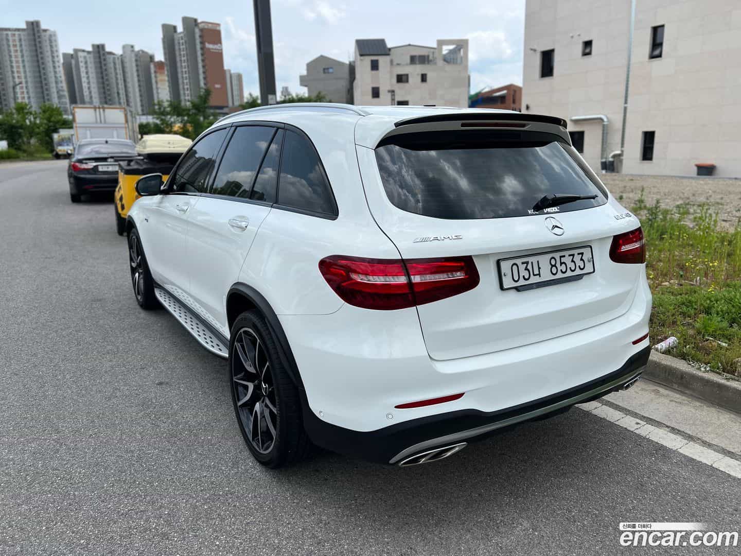 GLC-Class Mercedes-Benz 2018.4-OUTER-002