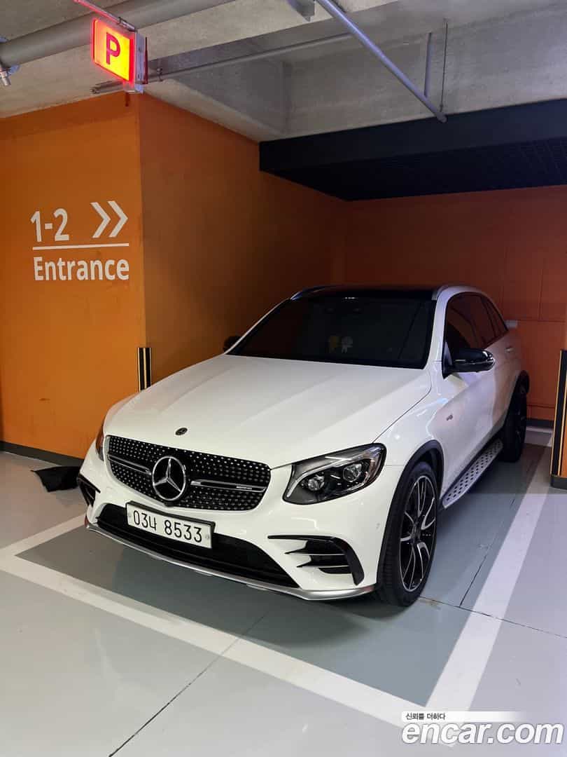 GLC-Class Mercedes-Benz 2018.4-INNER-009