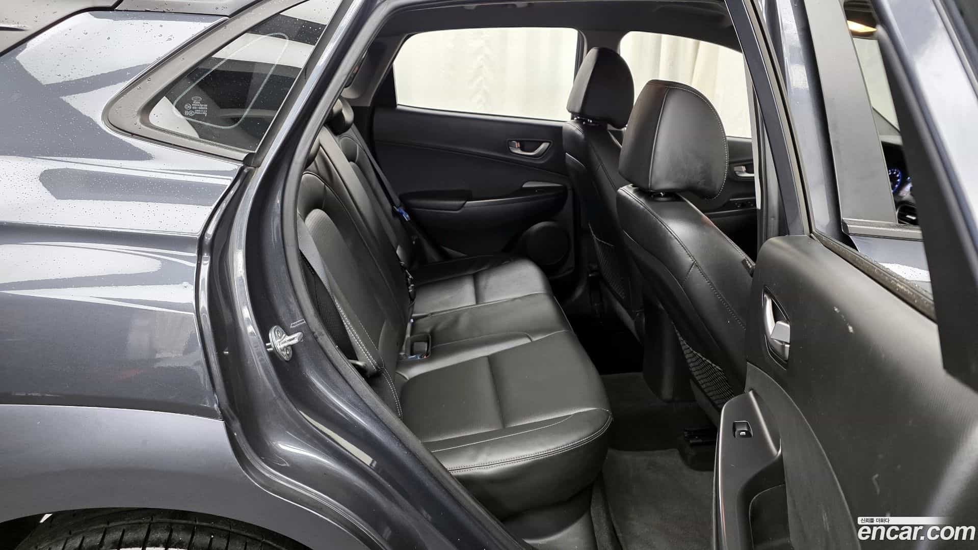 Kona Hyundai 2017.9-OPTION-016