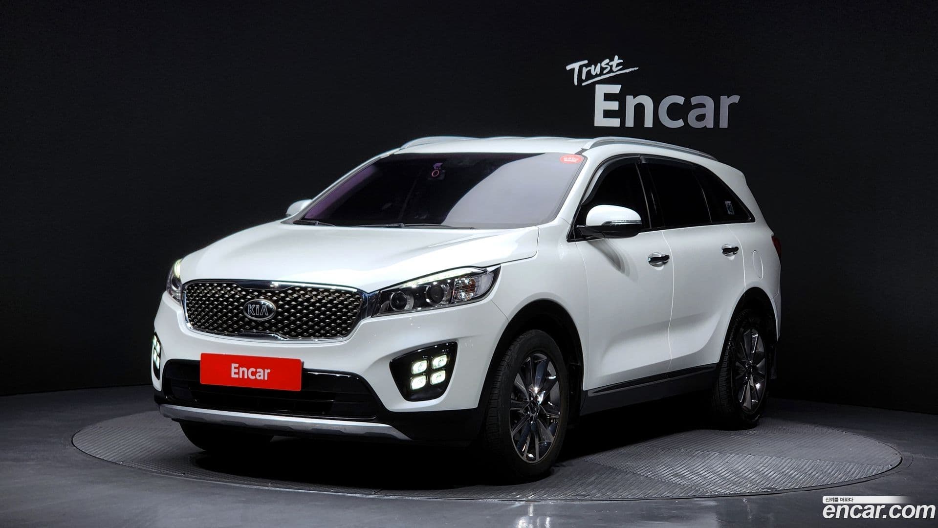 Main__Slider__Photo:Sorento Kia 2017.3-0
