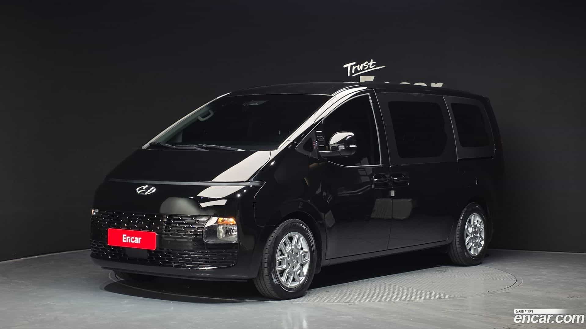 Staria Hyundai 2022.7-OUTER-001