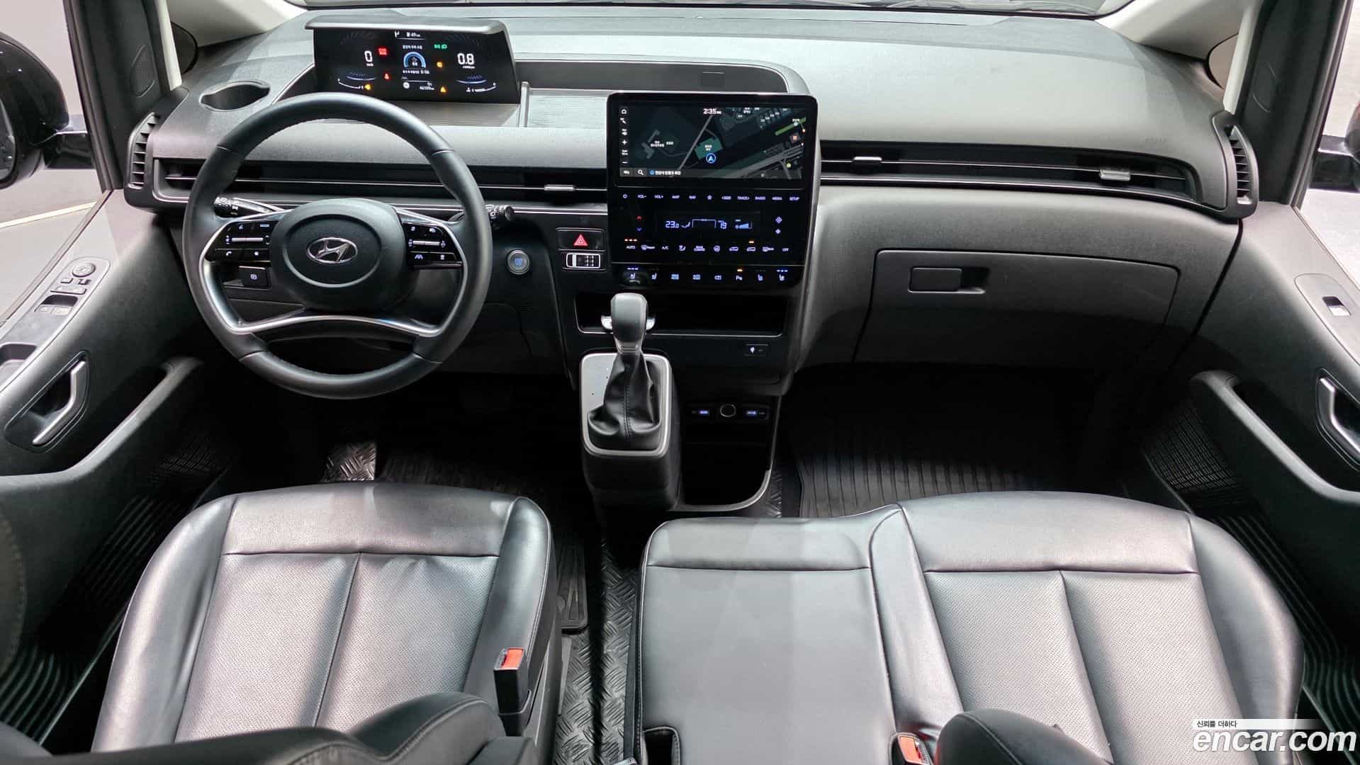 Staria Hyundai 2022.7-INNER-007