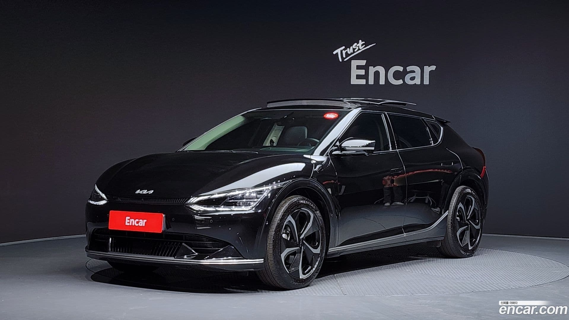 Main__Slider__Photo:EV6 Kia 2023.4-0