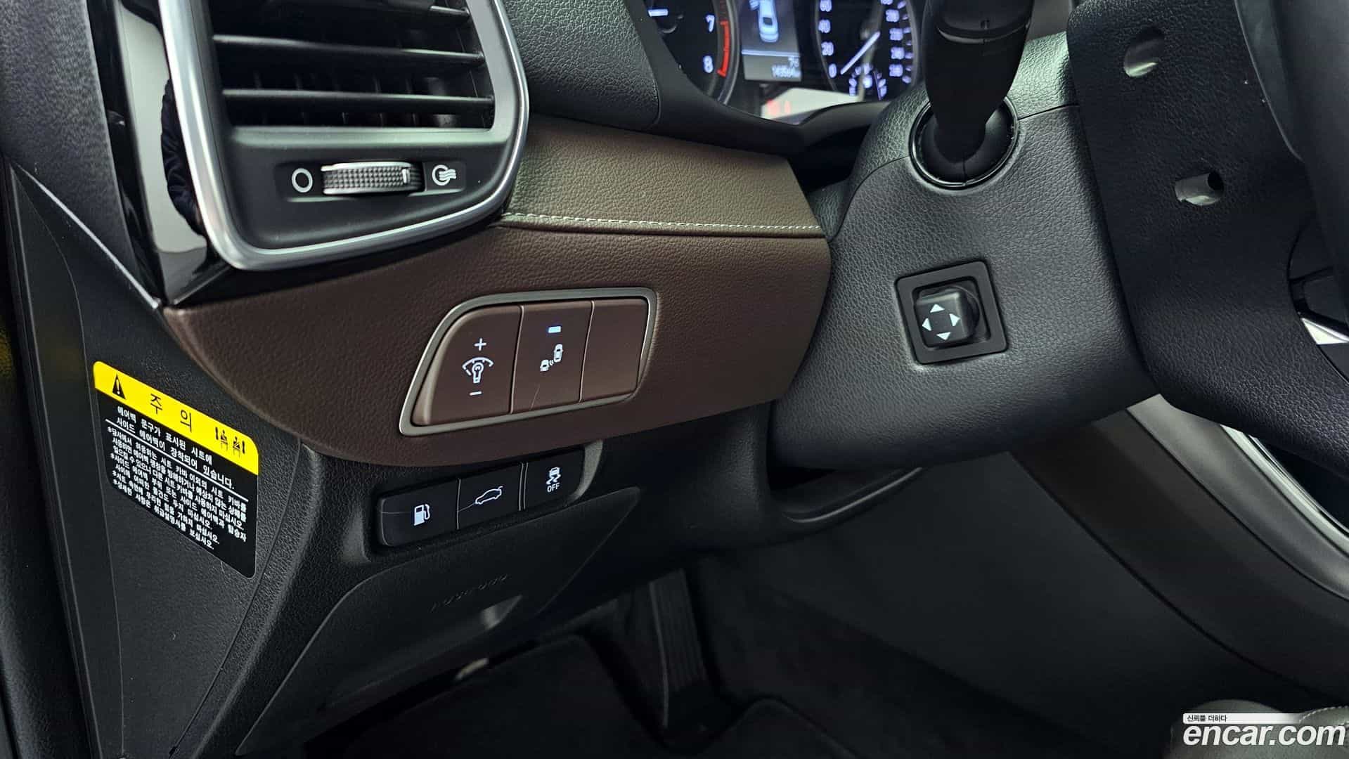 Grandeur Hyundai 2017.8-OPTION-020