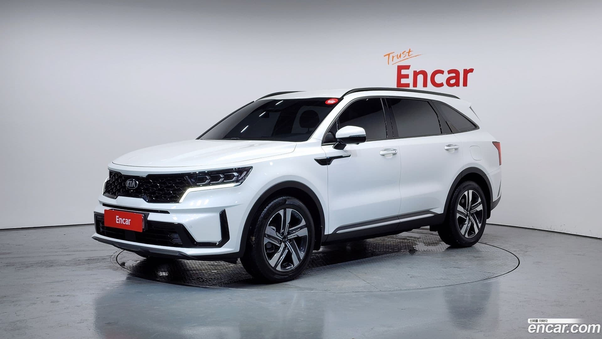 Main__Slider__Photo:Sorento Kia 2021.1-0