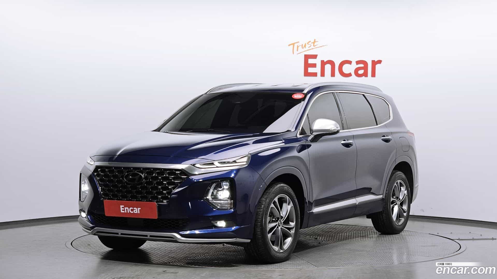 Santafe Hyundai 2018.8-OUTER-001