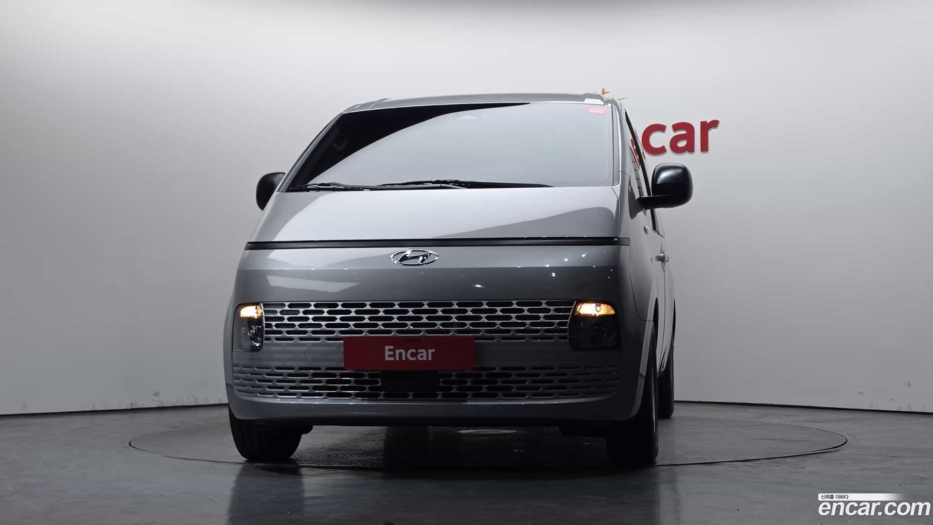 Staria Hyundai 2023.9-OUTER-003