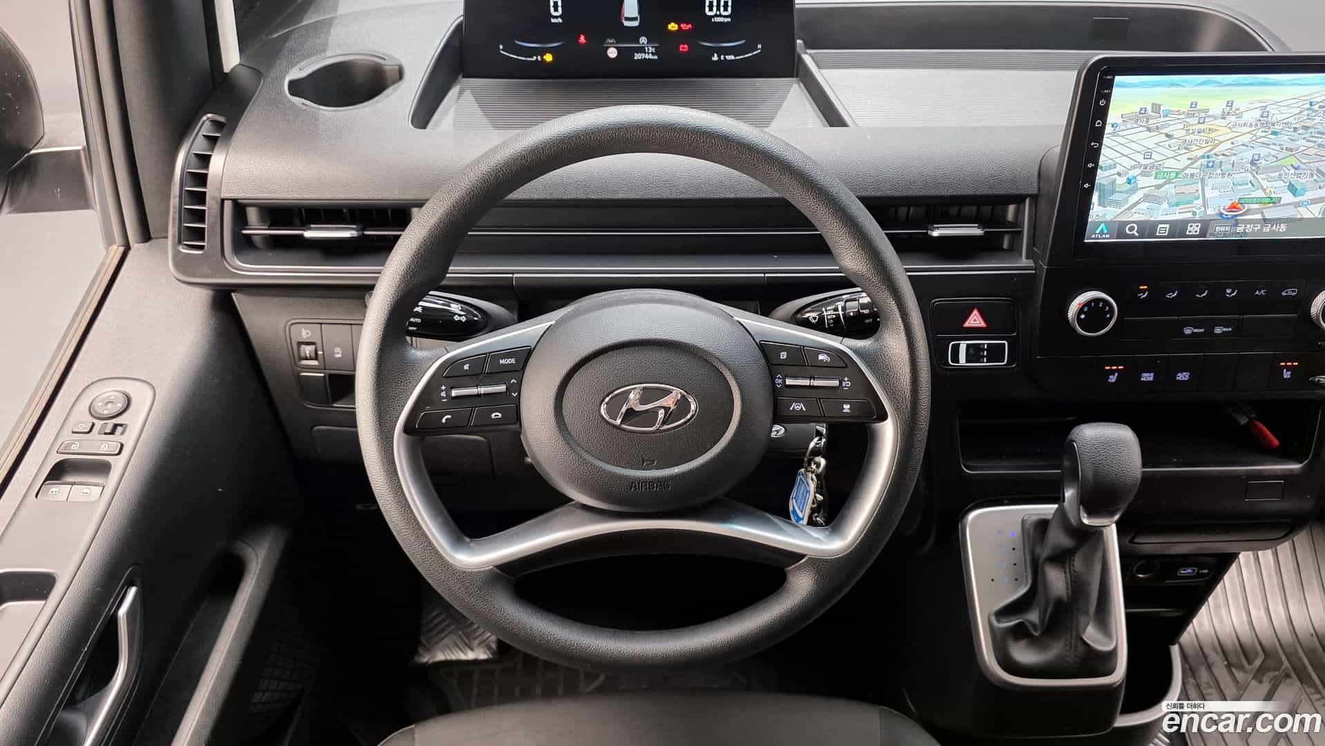 Staria Hyundai 2023.9-OPTION-018