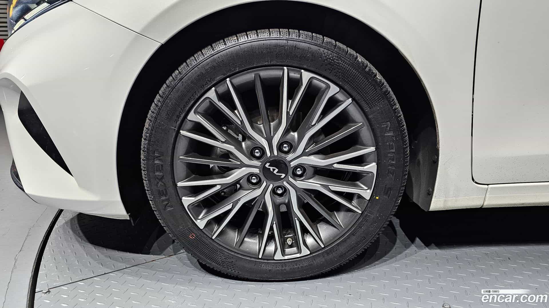 K3 Kia 2023.0-OUTER-005