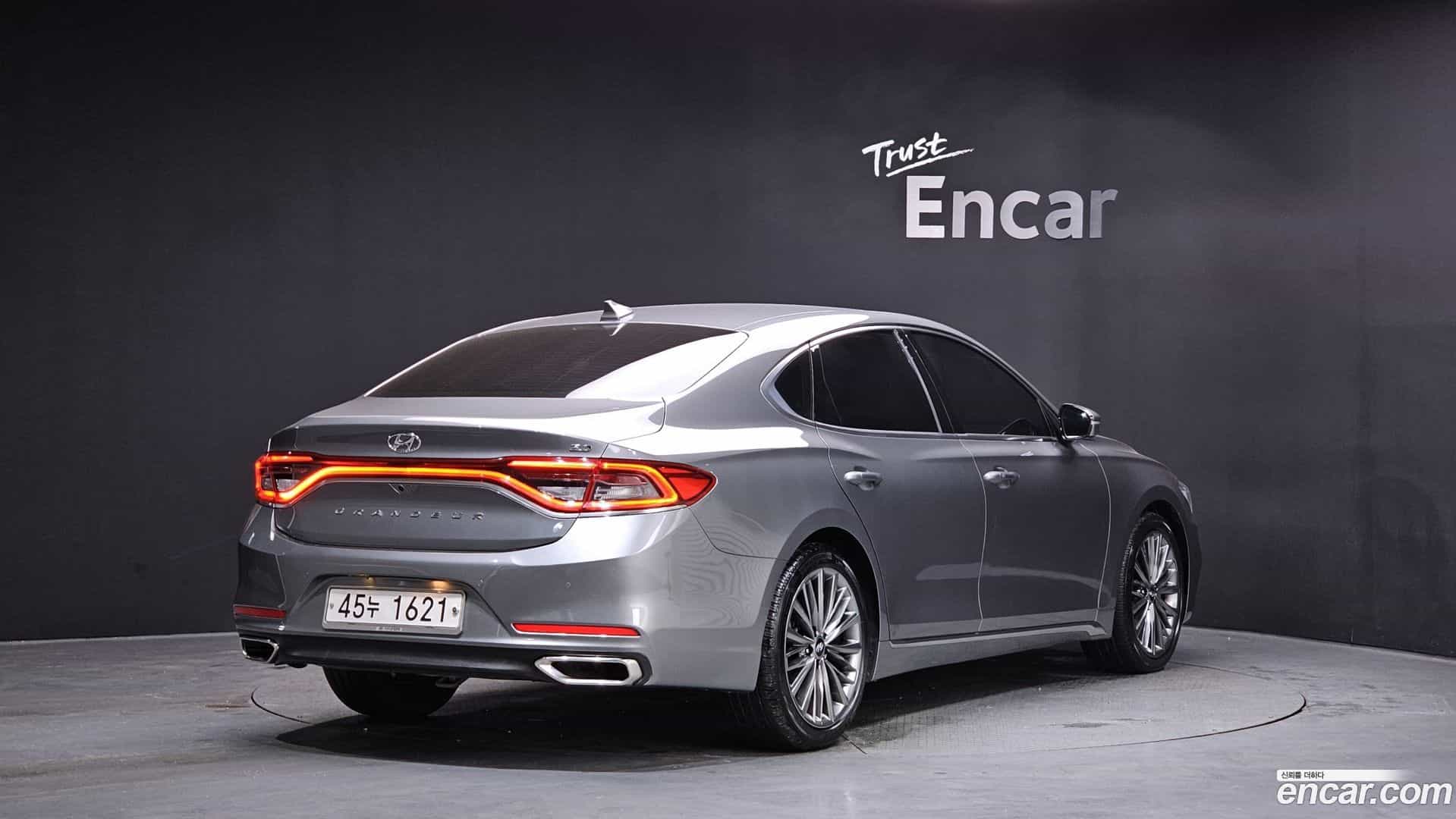 Grandeur Hyundai 2017.6-OUTER-002