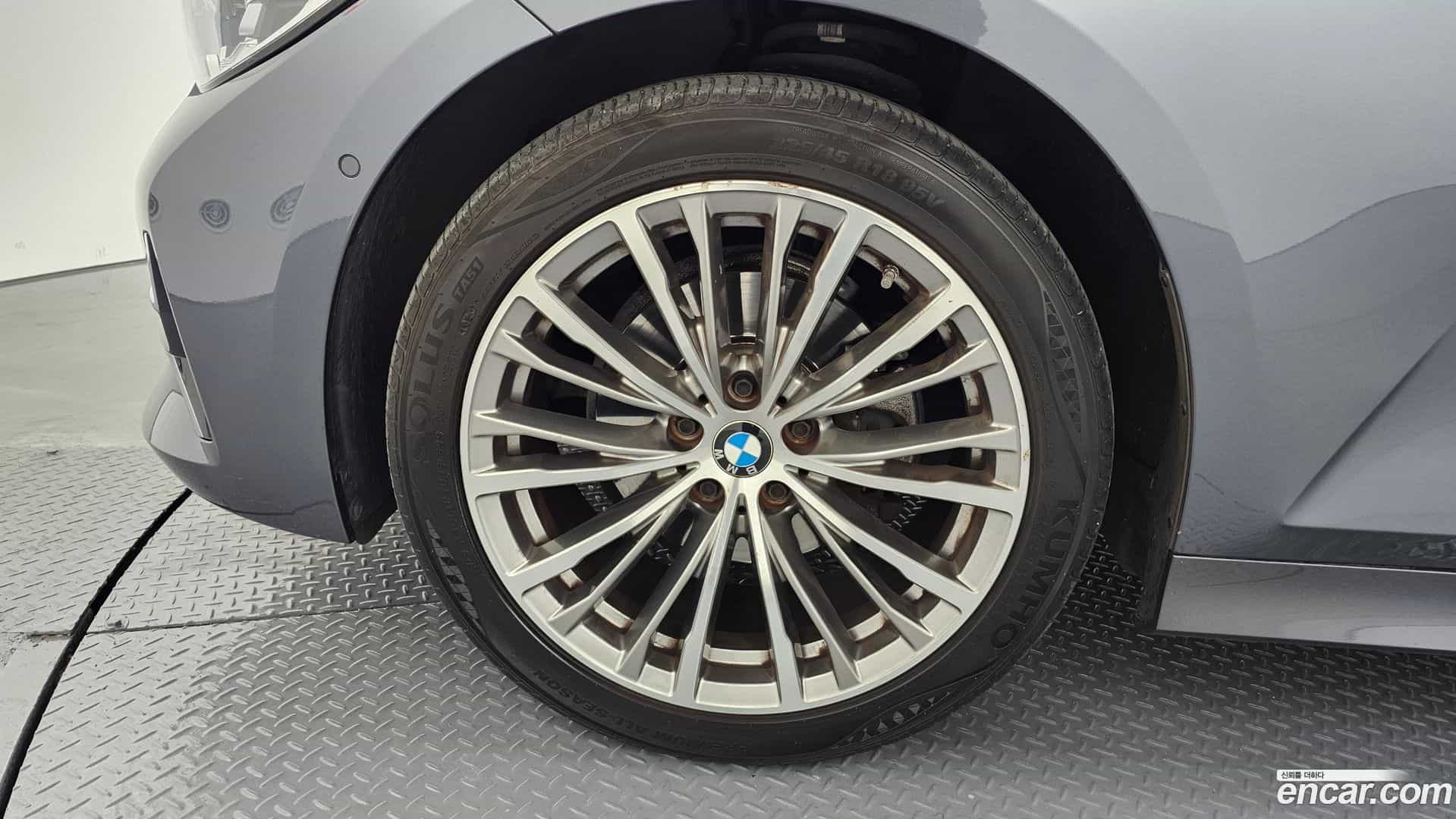 3-Series BMW 2021.2-OUTER-005
