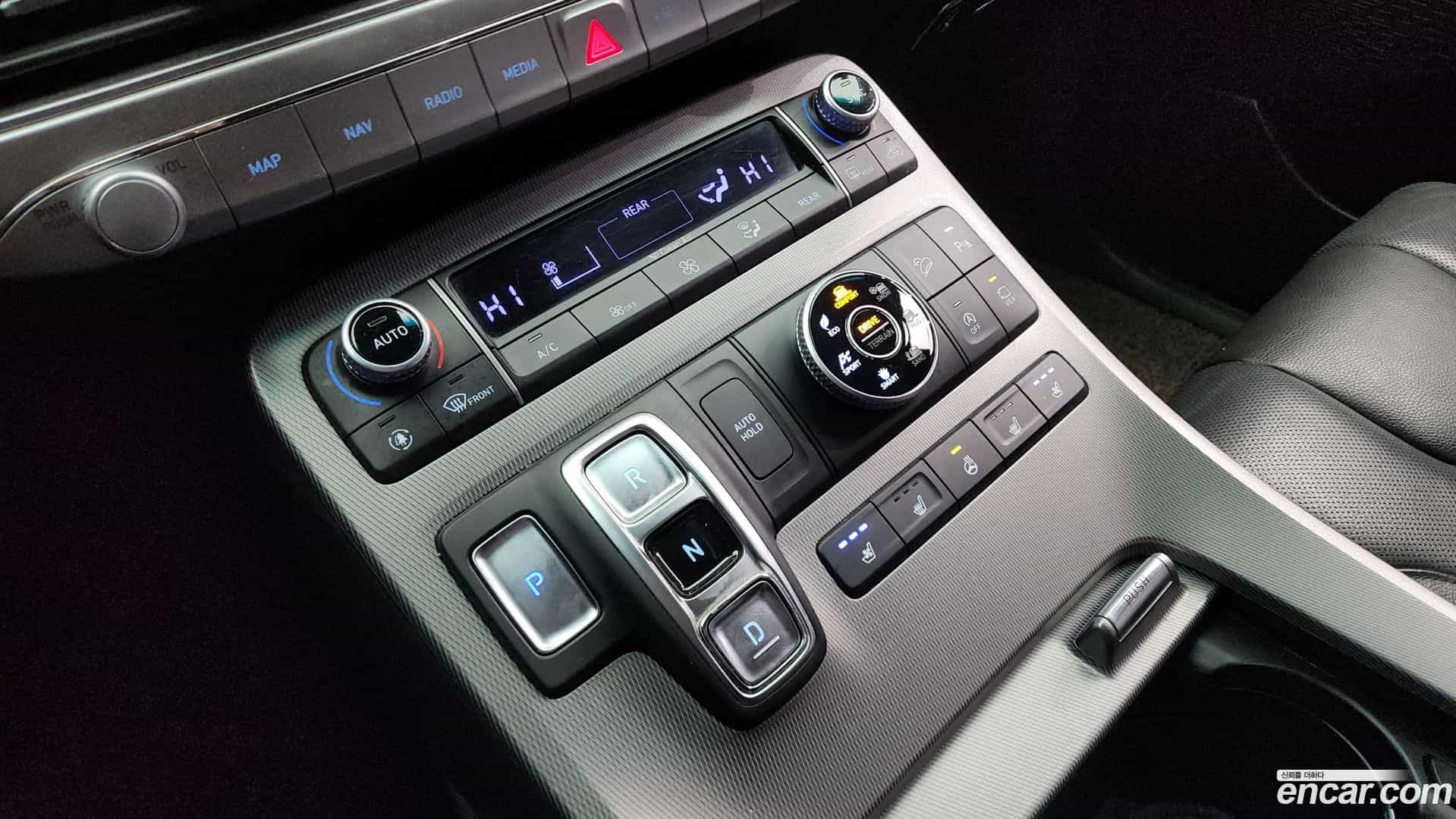 Palisade Hyundai 2019.7-INNER-009