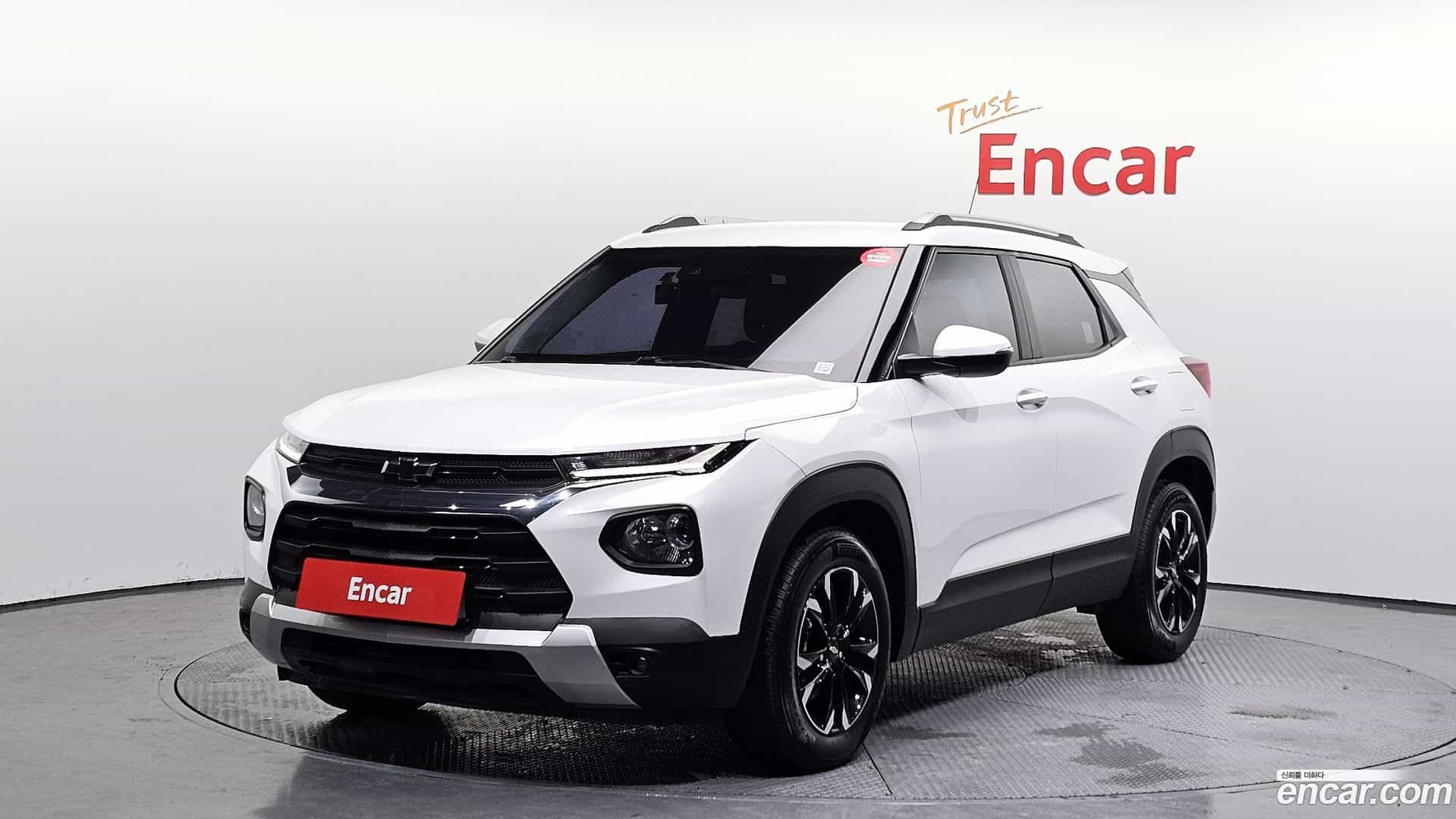 Trailblazer Chevrolet 2021.4-OUTER-001