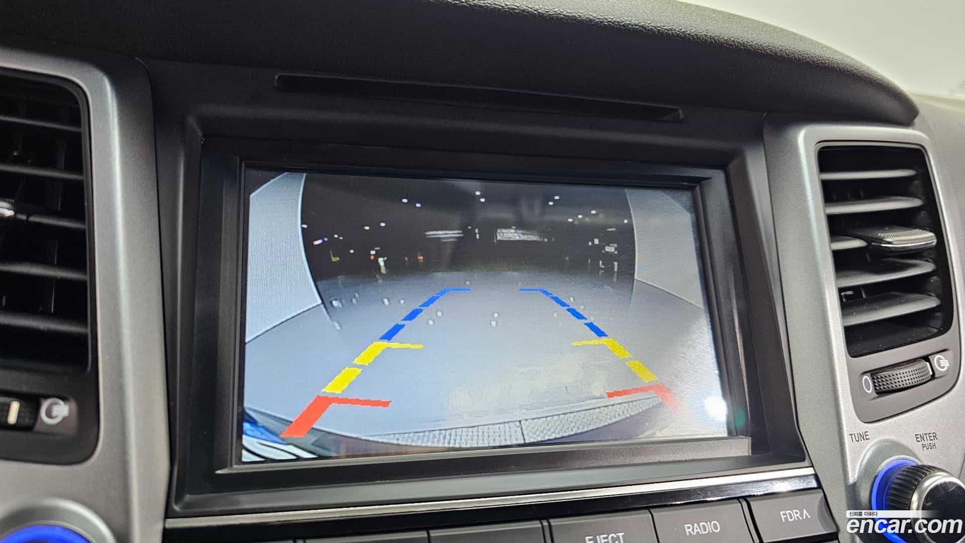 Tucson Hyundai 2016.1-OPTION-020