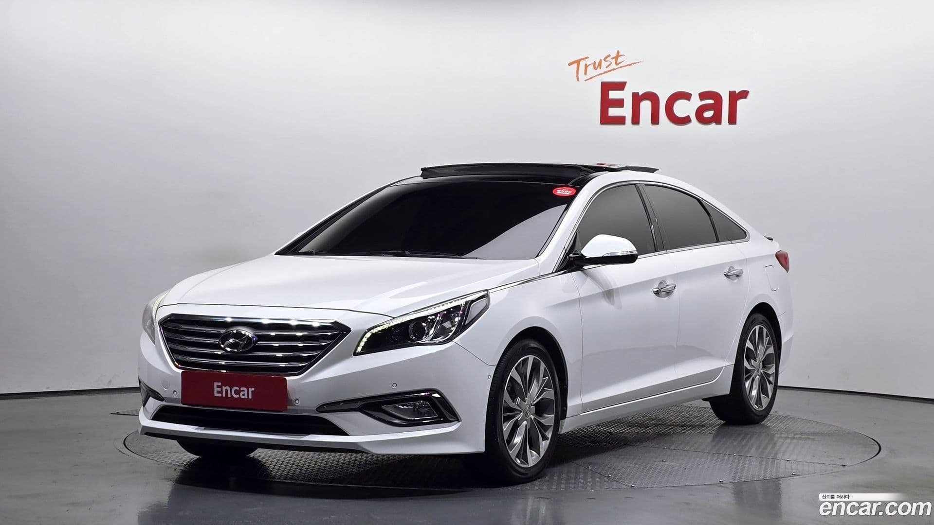 Main__Slider__Photo:Sonata Hyundai 2016.1-0
