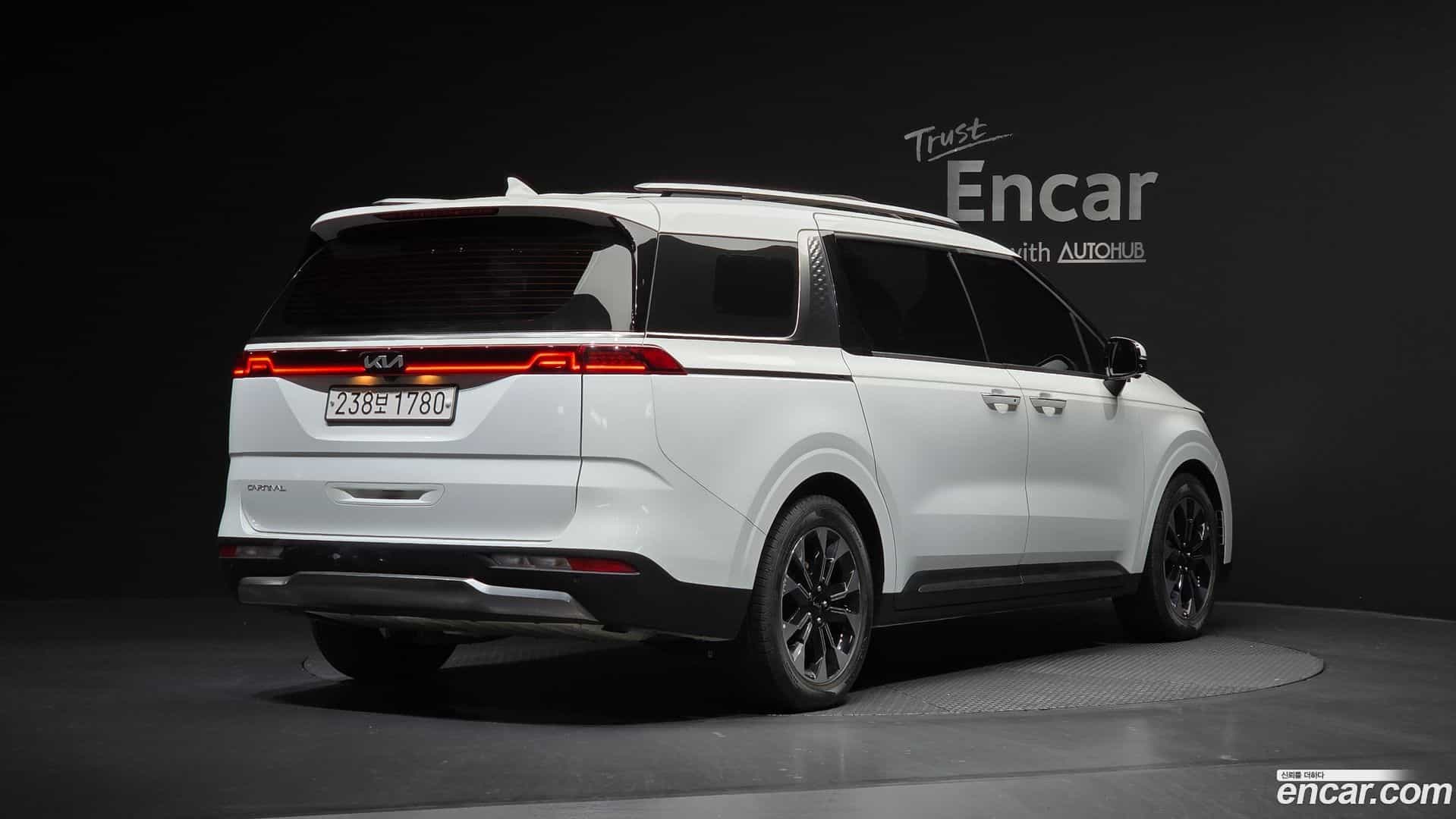 Canival Kia 2022.10-OUTER-002