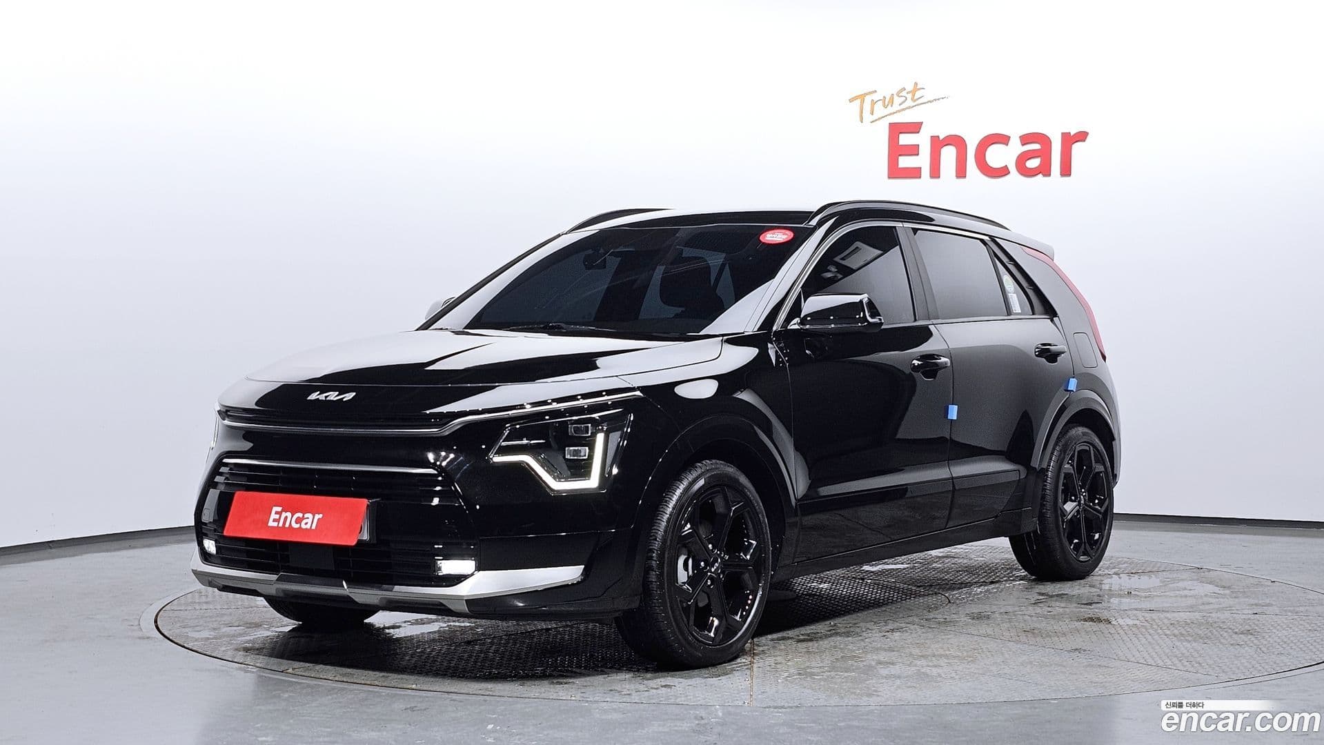 Main__Slider__Photo:Niro Kia 2022.8-0