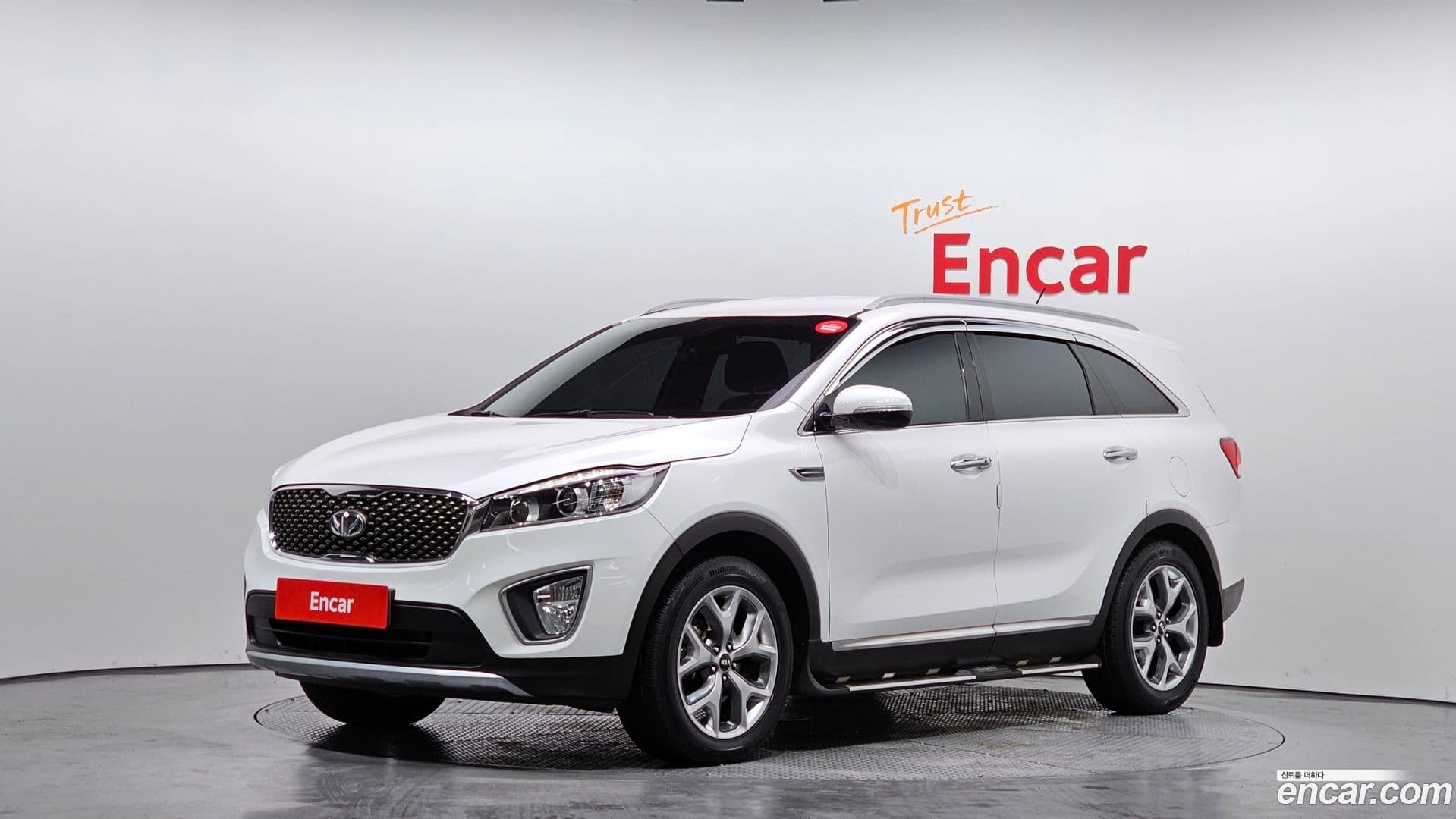 Main__Slider__Photo:Sorento Kia 2015.3-0