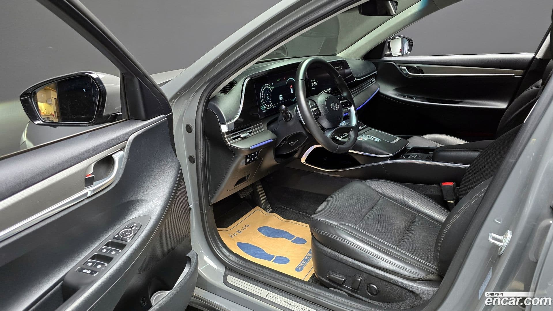 Main__Slider__Photo:Grandeur Hyundai 2022.5-9