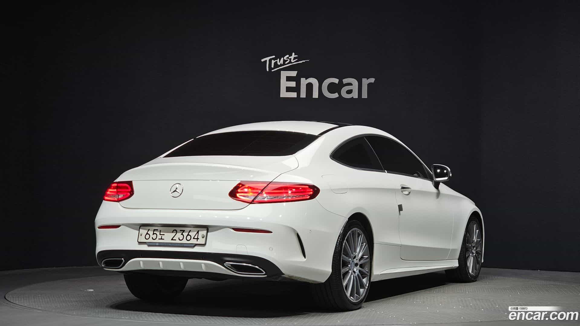 C-Class Mercedes-Benz 2017.5-OUTER-002