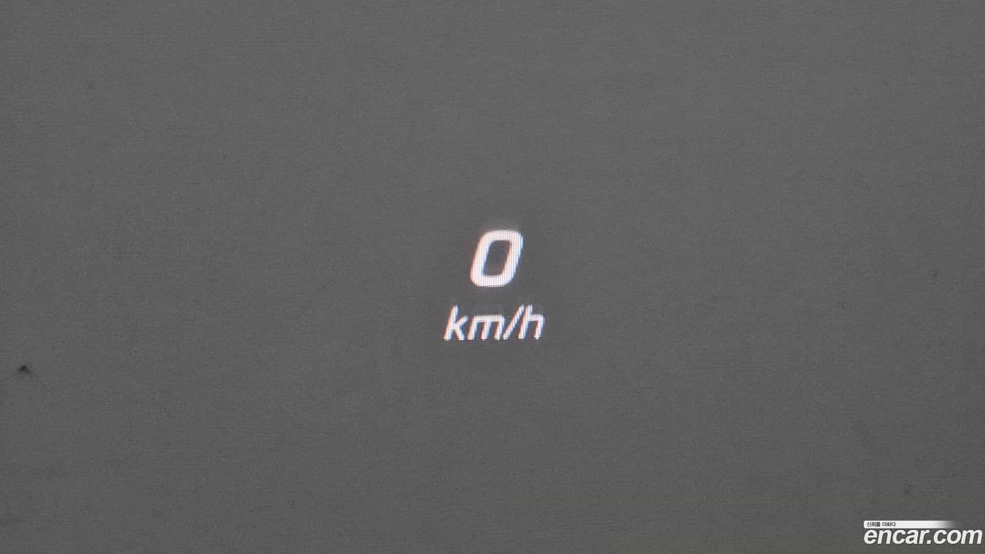C-Class Mercedes-Benz 2017.5-OPTION-021