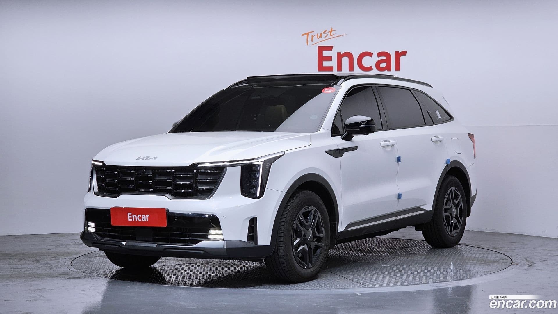 Main__Slider__Photo:Sorento Kia 2024.0-0