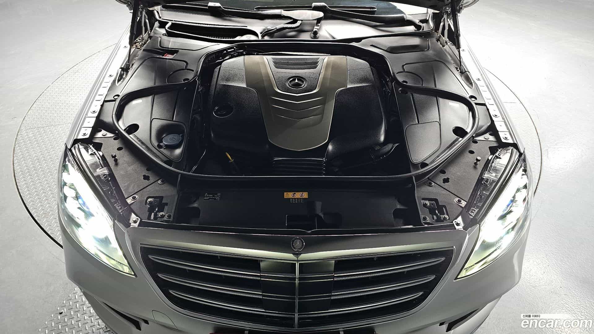 S-Class Mercedes-Benz 2015.2-INNER-006