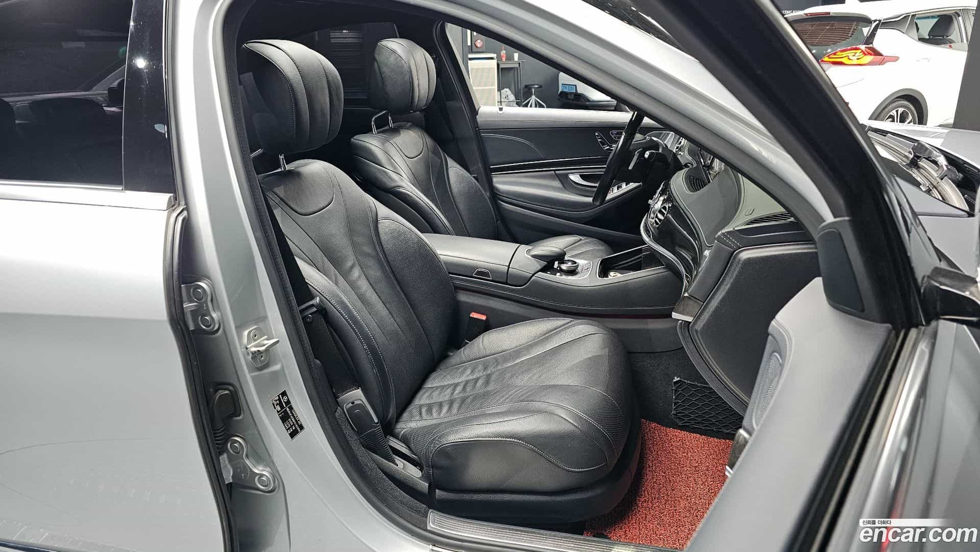 S-Class Mercedes-Benz 2015.2-INNER-010
