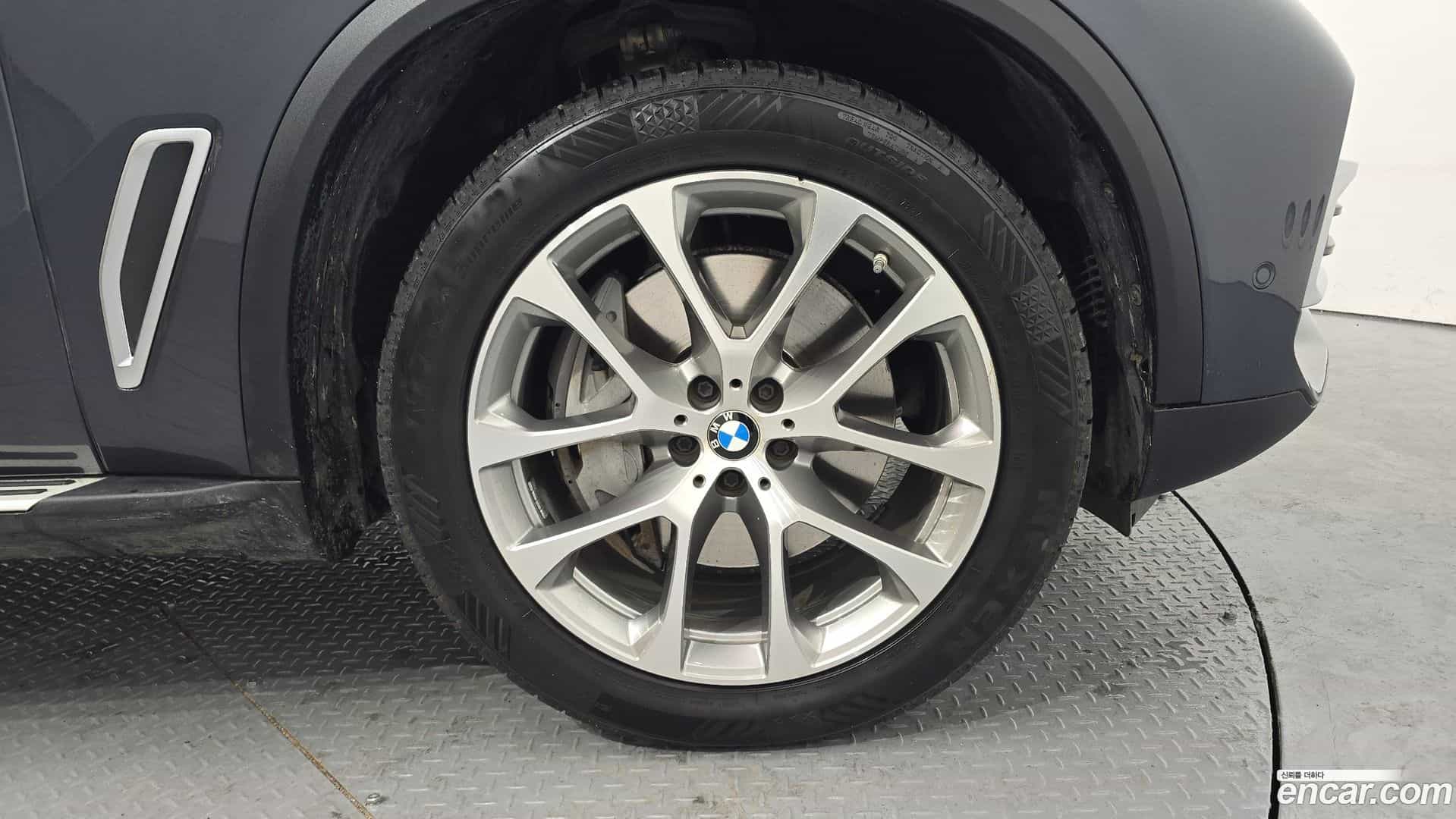 X5 BMW 2021.3-OUTER-005