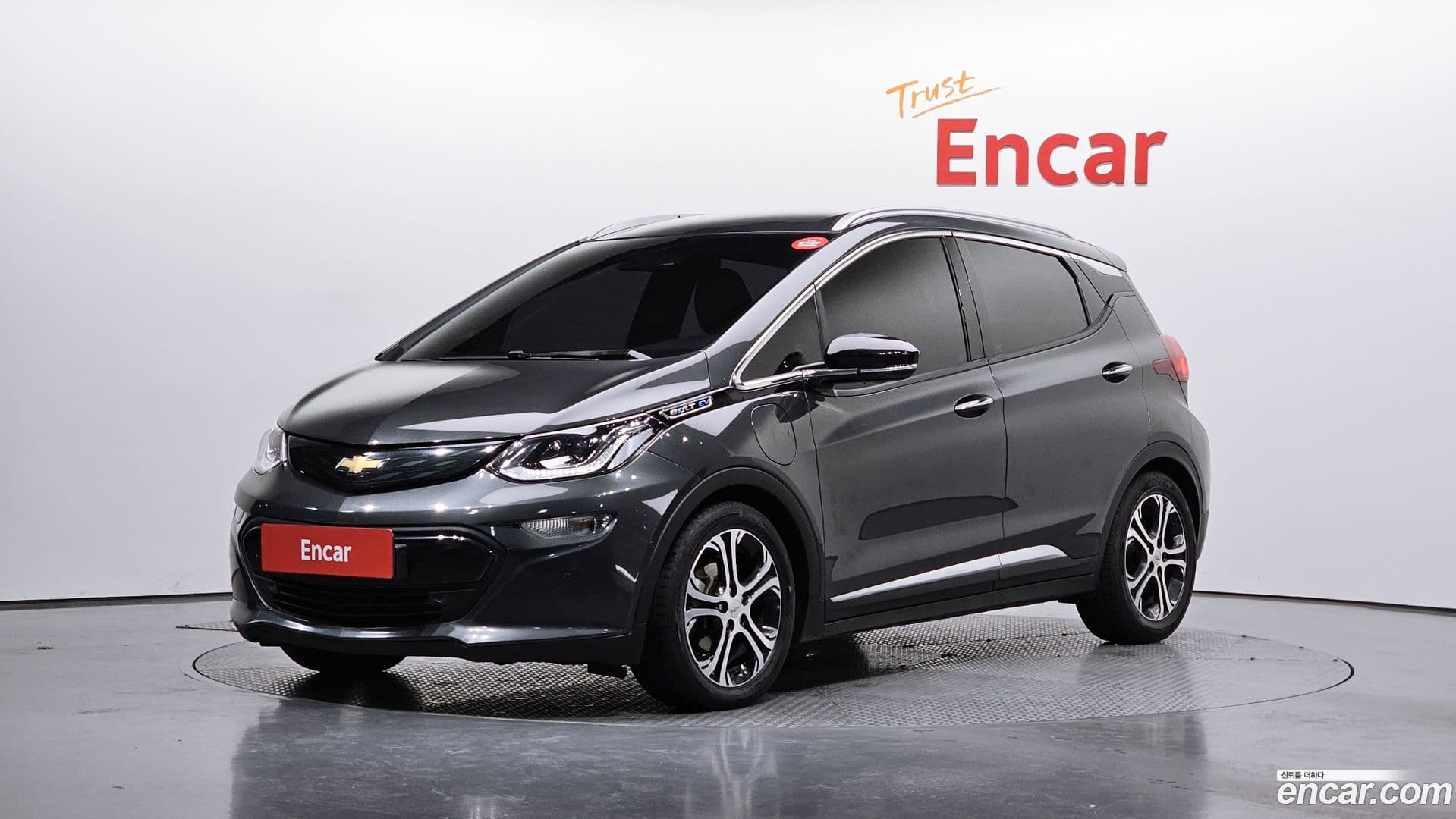 Main__Slider__Photo:Bolt EV Chevrolet 2019.11-0