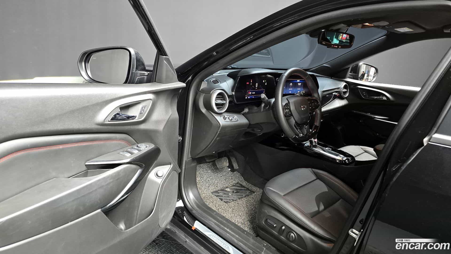 Trax Chevrolet 2024.3-OPTION-015