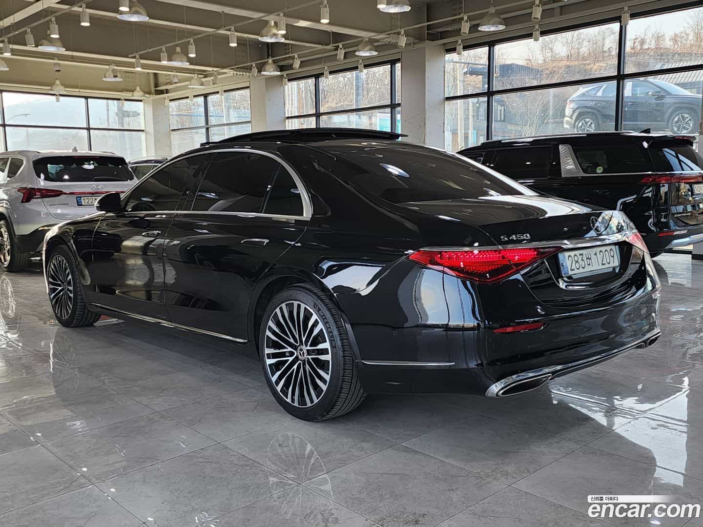 S-Class Mercedes-Benz 2023.5-OUTER-004